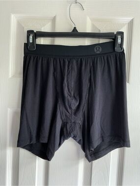 lululemon athletica Men's Black Performance Boxer Briefs